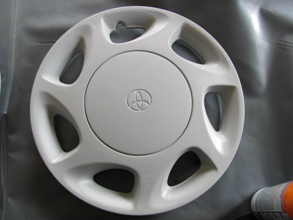 Plastic Hubcap Restore and Paint using Duplicolor • How to Paint Your